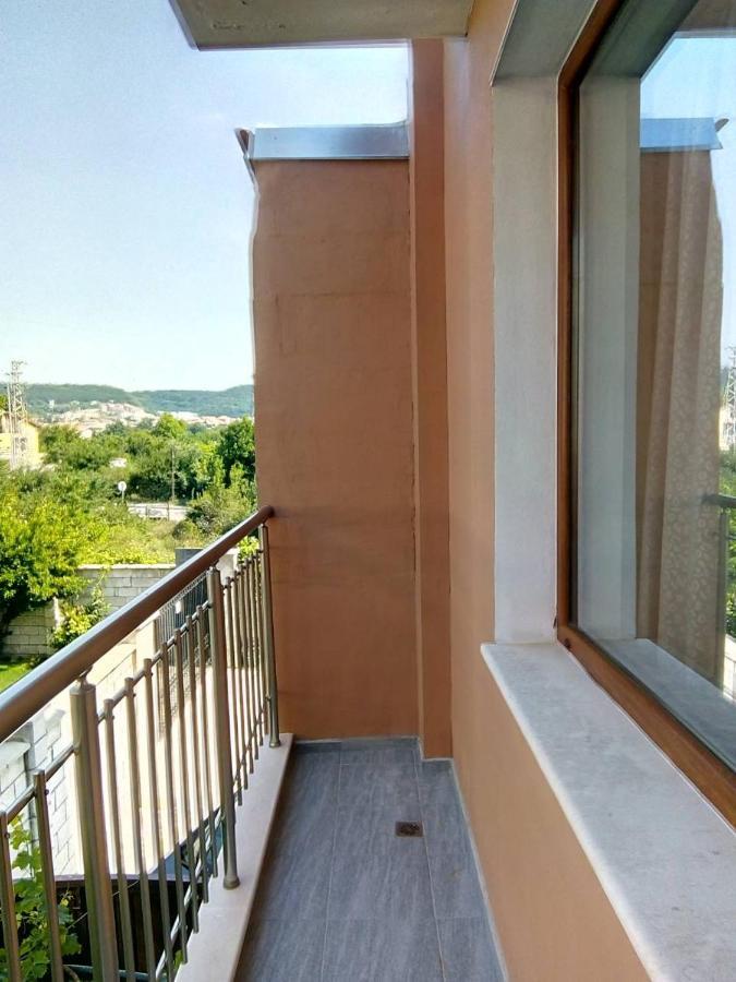 וארנה Alfa Guest Rooms With Parking מראה חיצוני תמונה